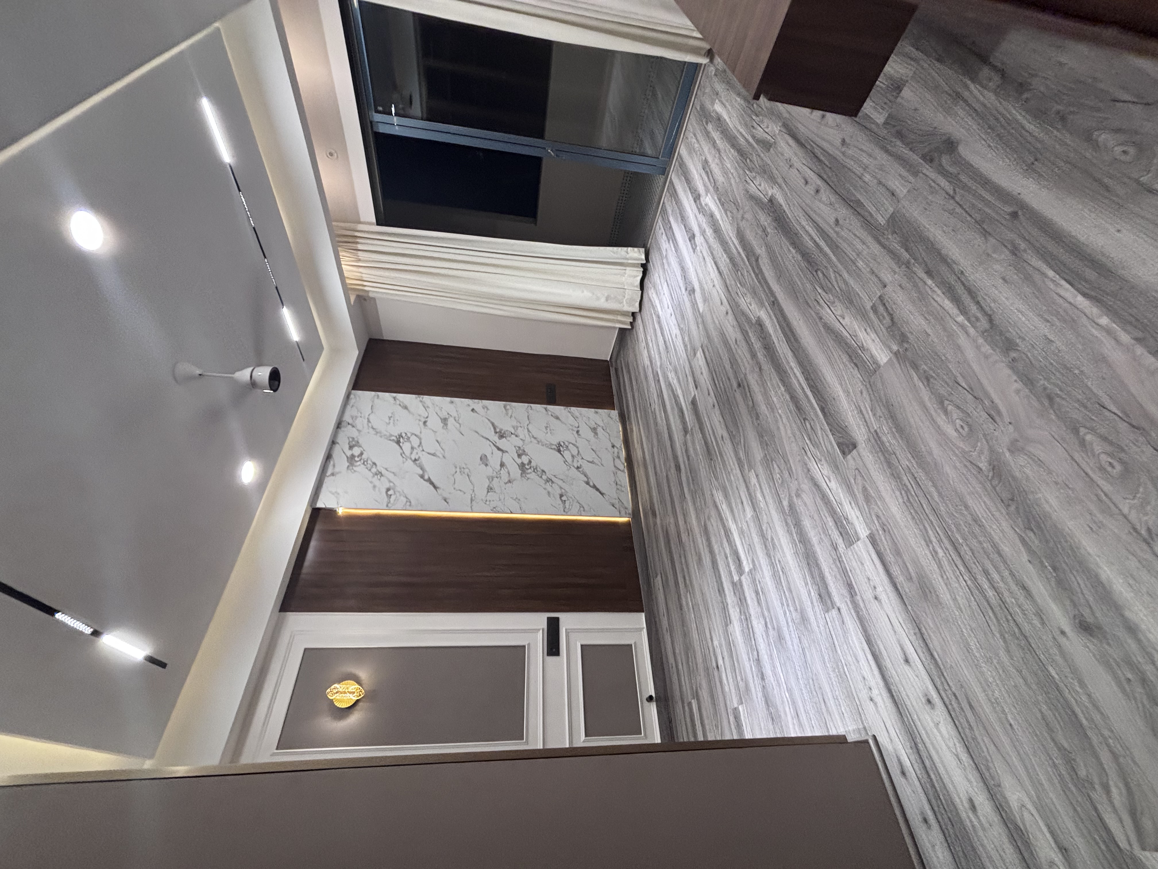 Builder floor